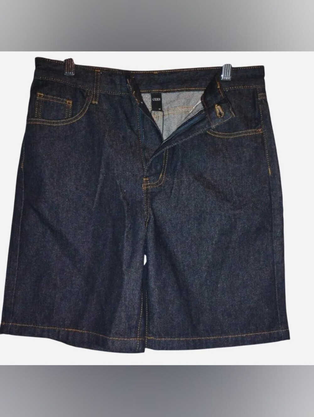 NWT Cider Dark Wash Denim Shorts / Jorts (Size Medium)